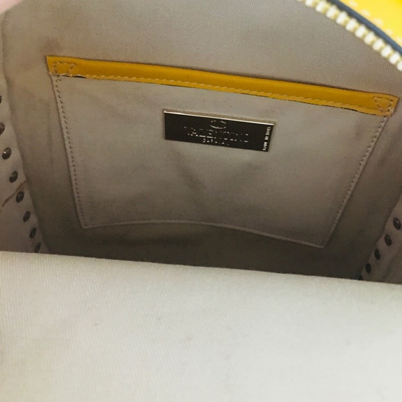 FASHION MINI ROCKSTUD BACKPACK LEATHER. main image 11